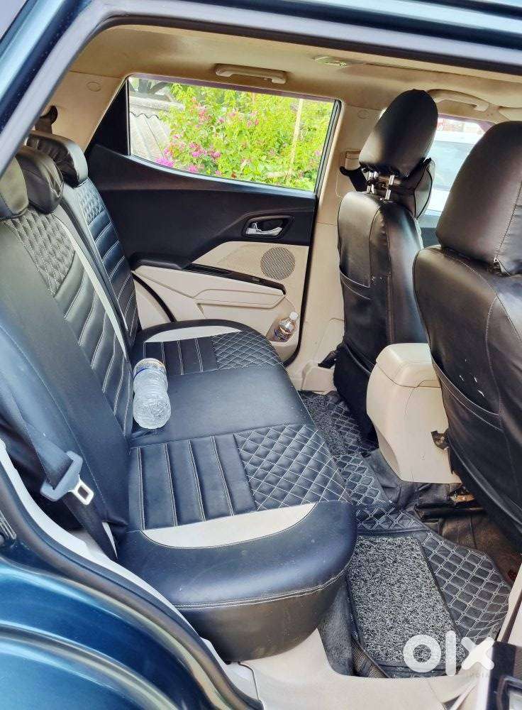 Mahindra Xuv300 W8 Diesel, 2021, Diesel