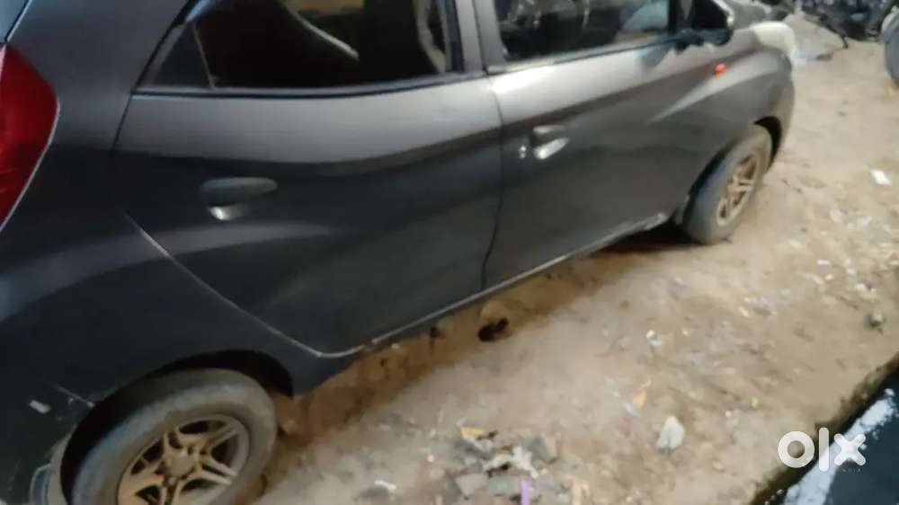Hyundai Eon D-lite + 2012 Km Driven