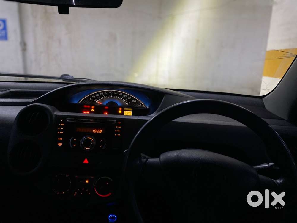 Toyota Etios Liva 2014 Petrol 68277 Km Driven