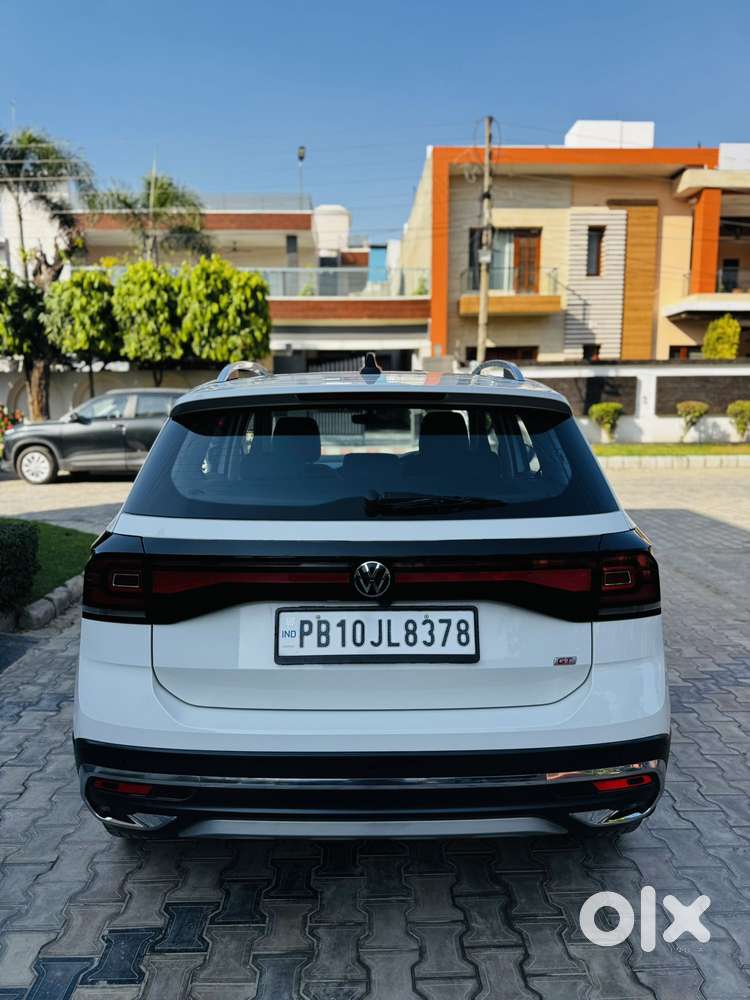Volkswagen Taigun 1.0 Gt Line At, 2024, Petrol