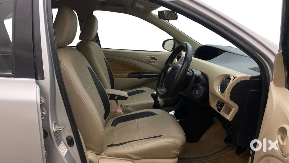 Toyota Etios 1.5 Vx, 2016, Petrol