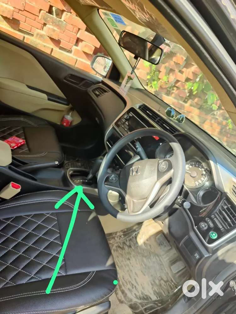 Honda City V At 2015