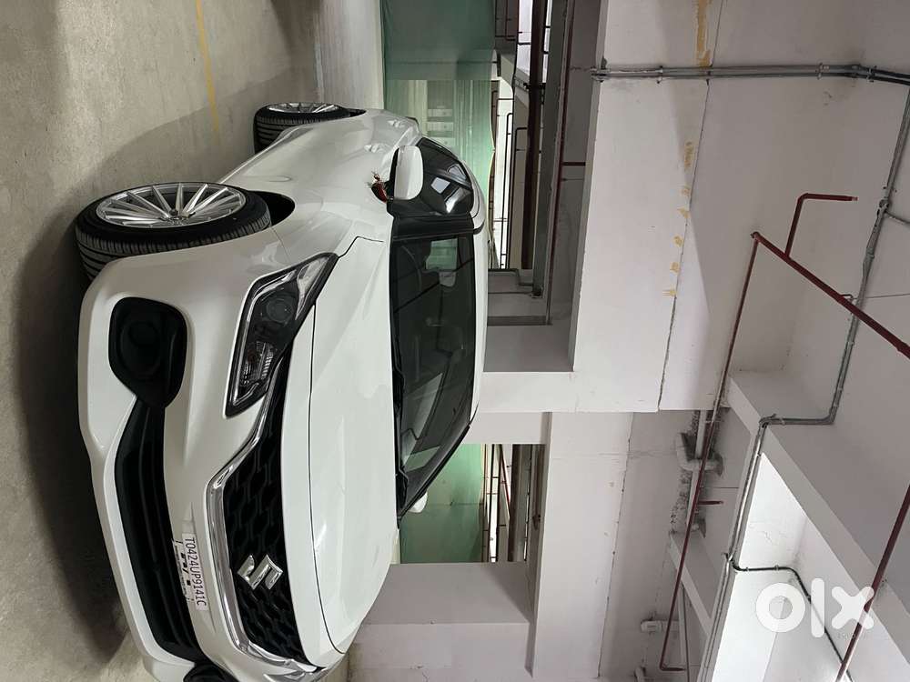 Maruti Suzuki Baleno 2024 Cng & Hybrids 24000 Km Driven