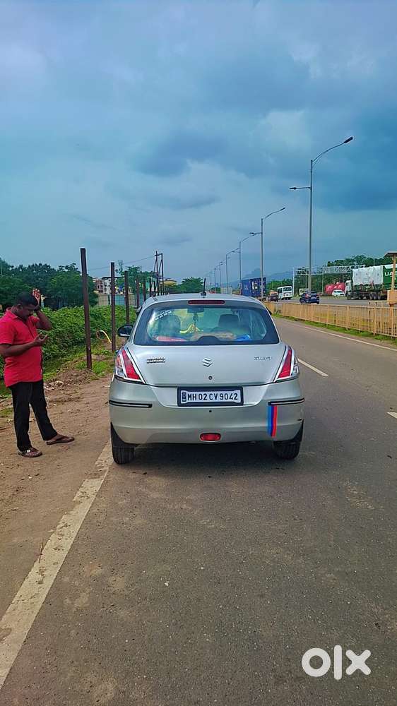 Maruti Suzuki Swift Vxi + Manual, 2013, Cng & Hybrids