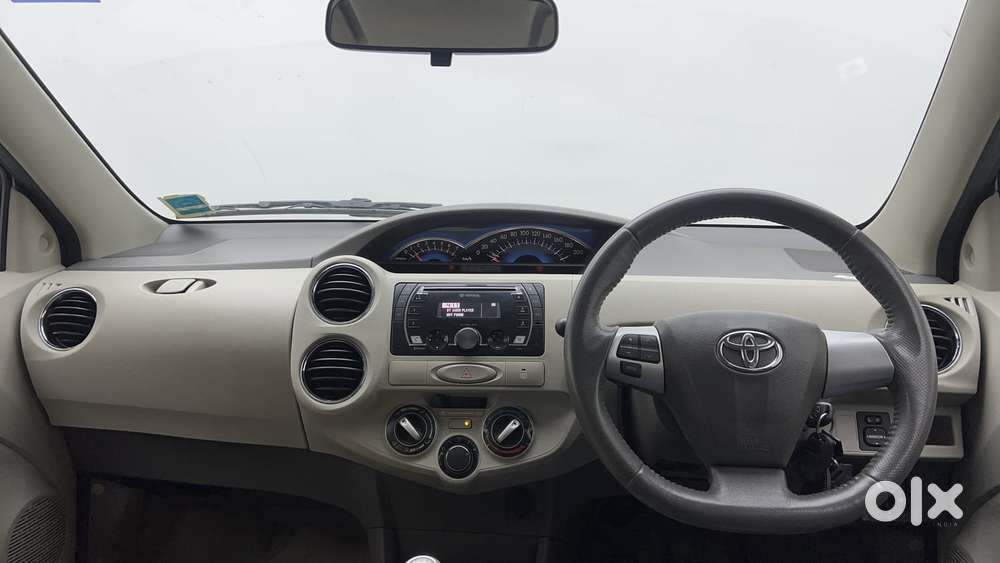 Toyota Etios Liva 2014-2016 Vx, 2015, Petrol