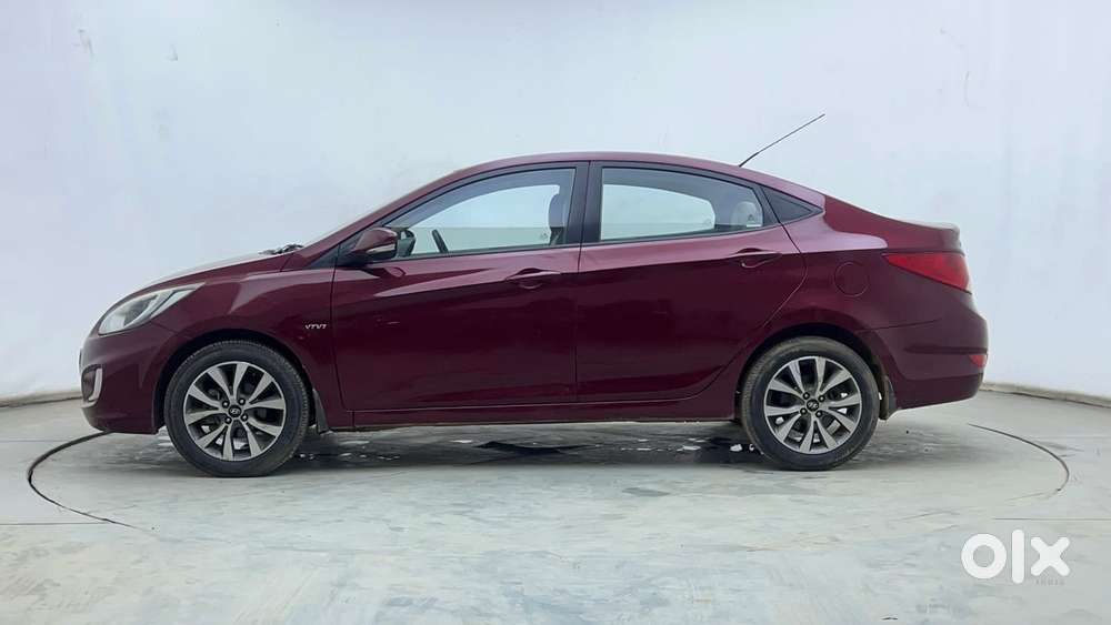 Hyundai Verna Fluidic 1.6 Vtvt Sx Automatic, 2014, Petrol