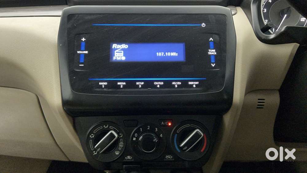 Maruti Suzuki Dzire Vxi Ags, 2022, Petrol