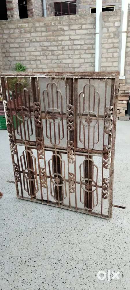Iron window