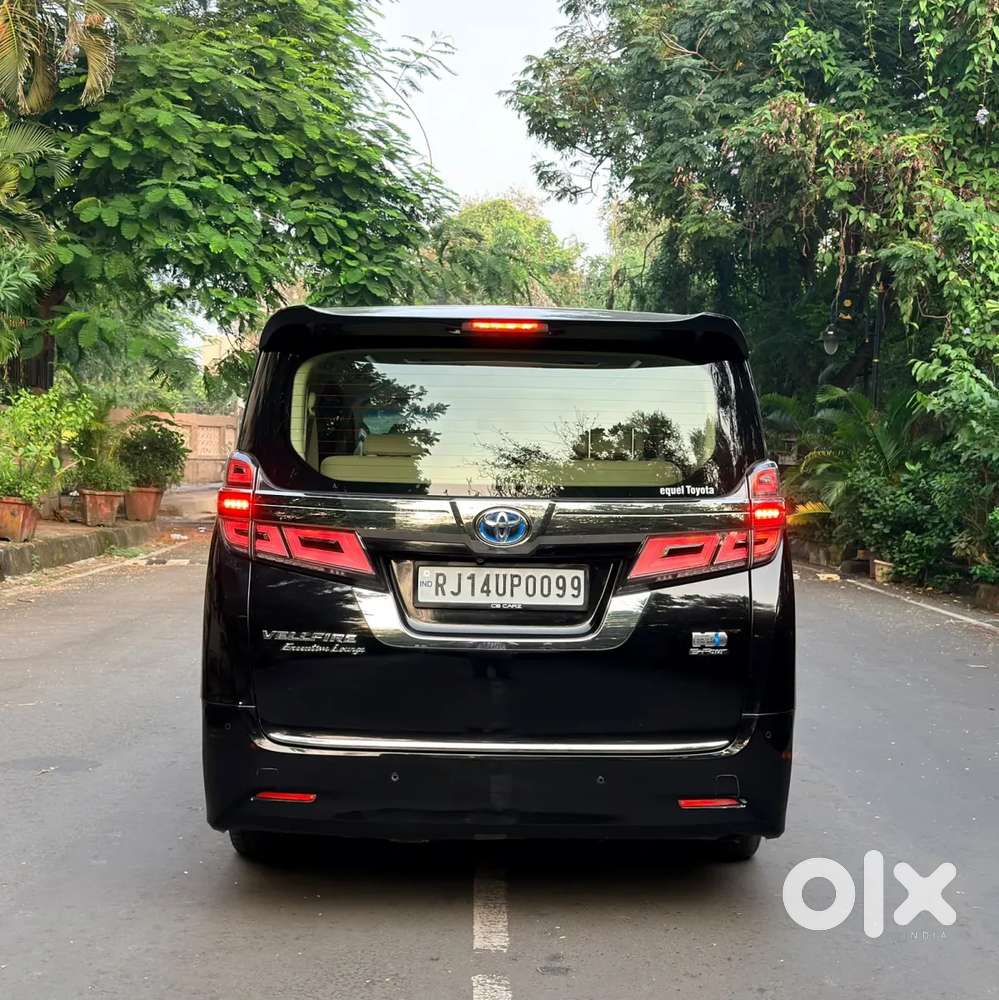 Toyota Vellfire, 2022, Petrol