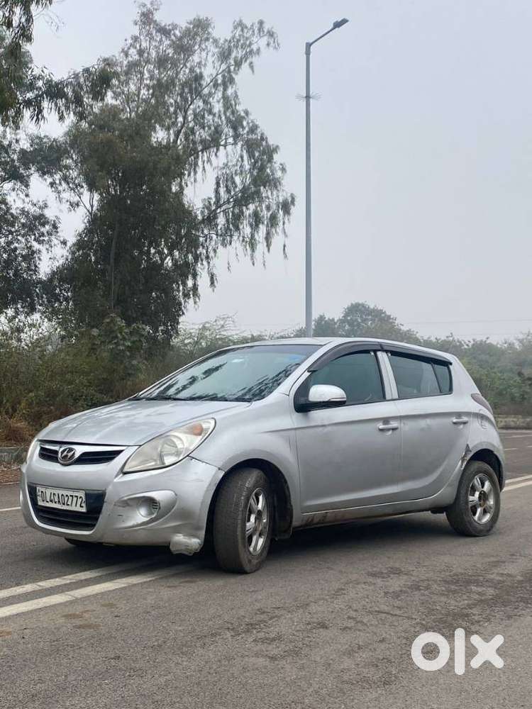Hyundai I20 1.4 Sportz, 2012, Cng & Hybrids
