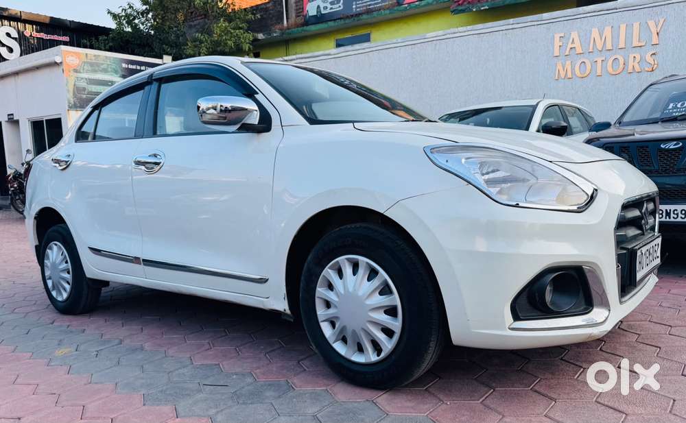 Maruti Suzuki Dzire Vxi Ags, 2021, Petrol