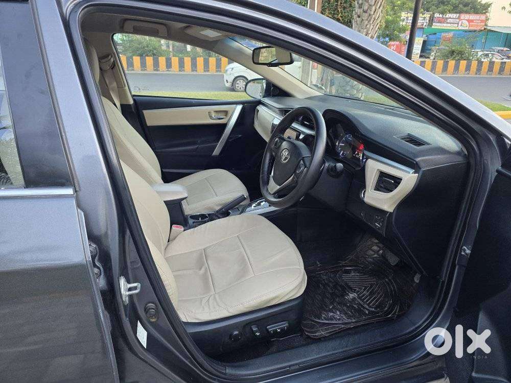 Toyota Corolla Altis Vl, 2016, Petrol