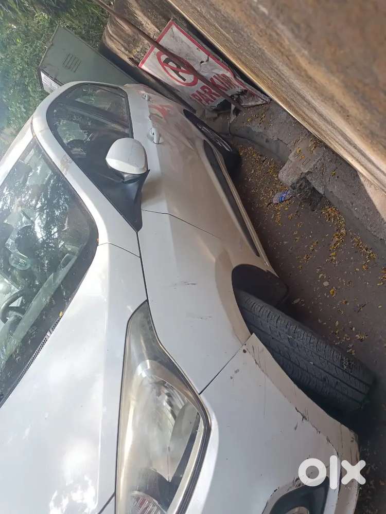 Hyundai Xcent 2016 Diesel 66000 Km Driven