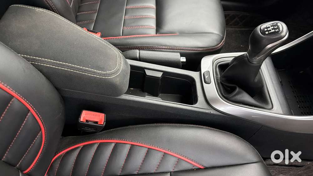 Tata Altroz Xz Plus (o) (s), 2024, Petrol