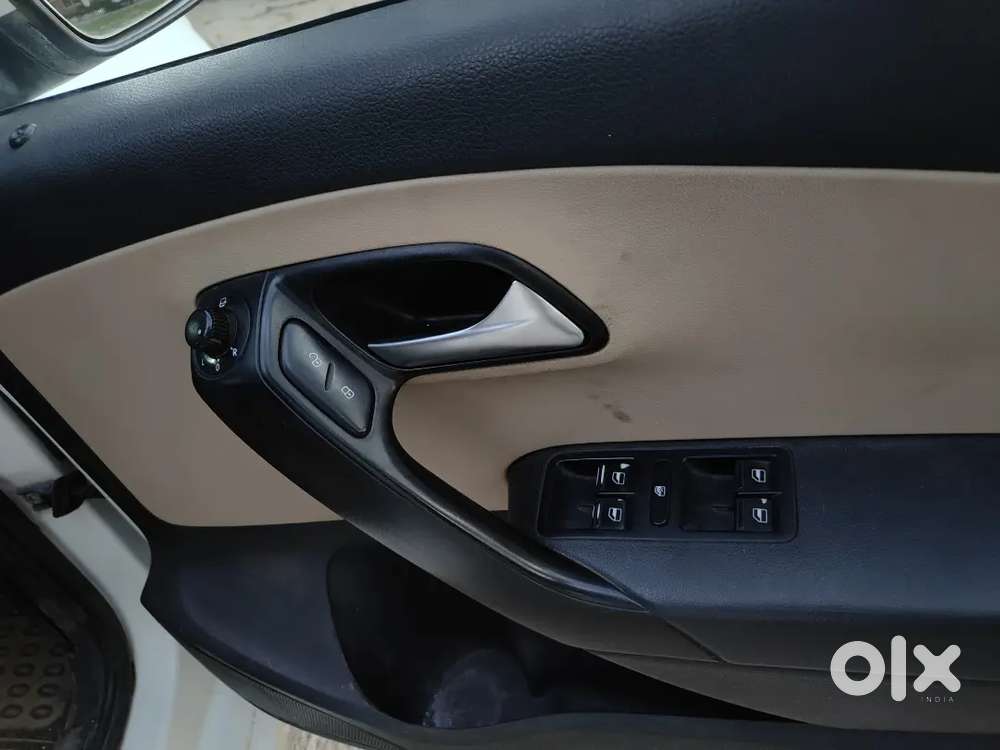 Volkswagen Polo 2015 Diesel 127000 Km Driven