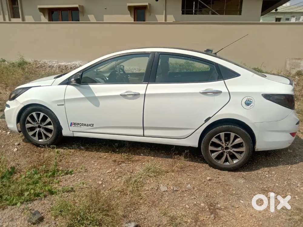 Hyundai Verna 2012 Diesel Well Maintained