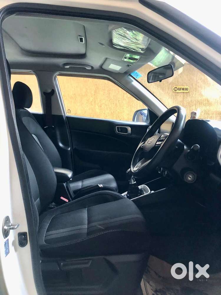 Hyundai Venue 1.0 Sx Turbo Imt, 2022, Petrol