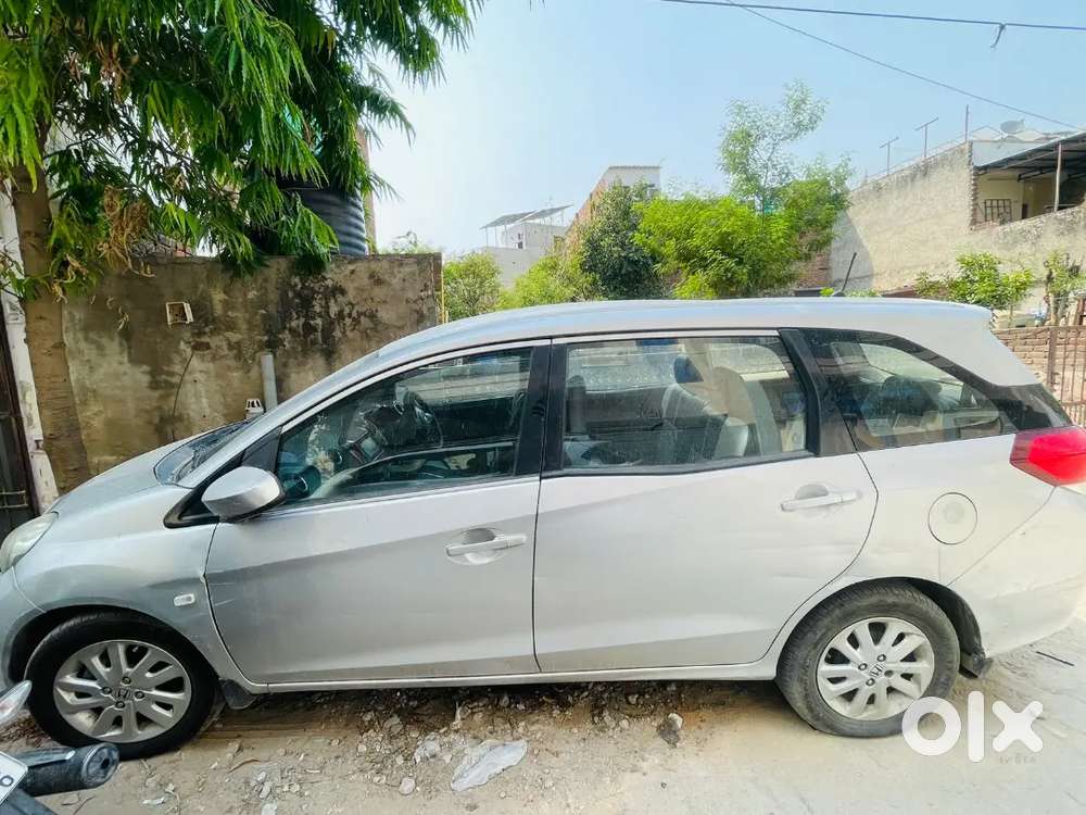 Honda Mobilio 2014 Diesel Well Maintained