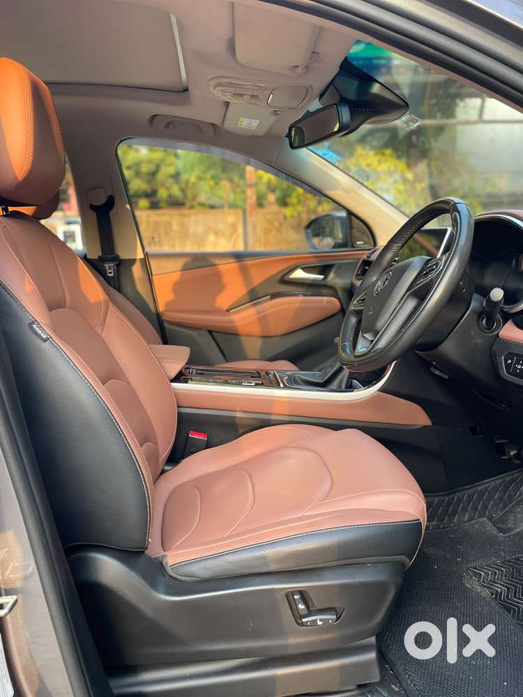 Mg Hector Plus Savvy Pro 1.5 Turbo Petrol Cvt 7 Str, 2024, Petrol