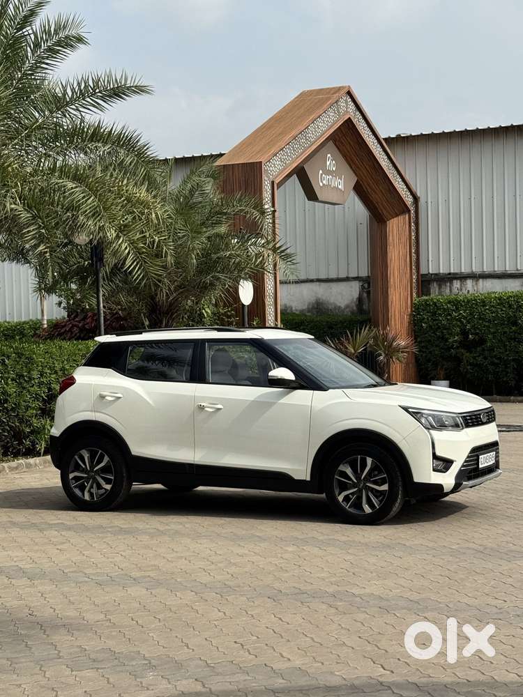 Mahindra Xuv300 W8 (o) 1.5 Diesel Amt, 2021, Diesel