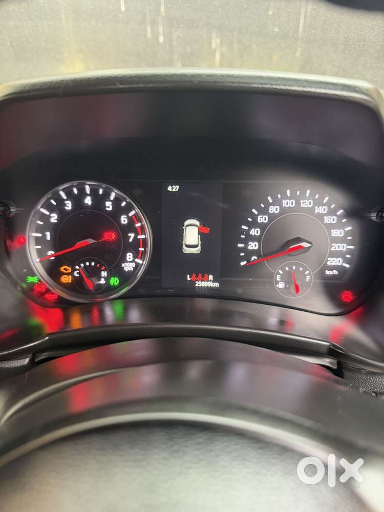 Maruti Suzuki Swift Zxi Plus Dual Tone, 2025, Petrol