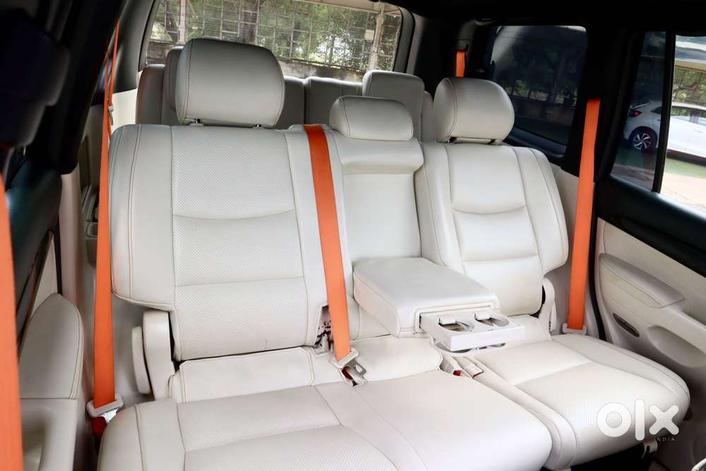 Toyota Land Cruiser Prado Vx, 2012, Petrol