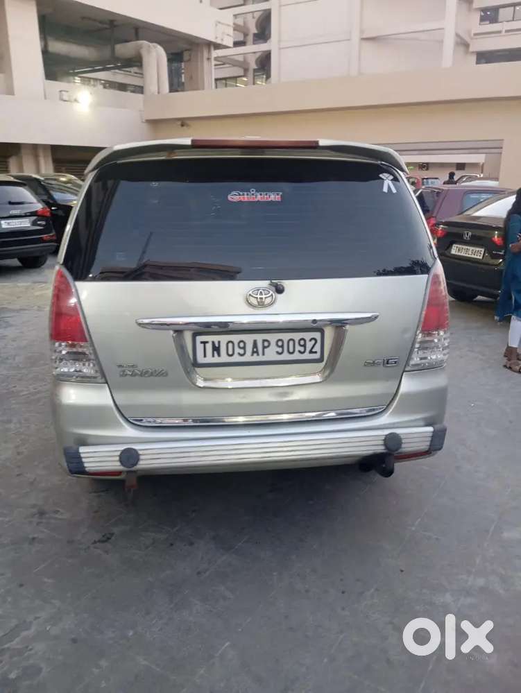 Toyota Innova 2005 Diesel 200000 Km Driven
