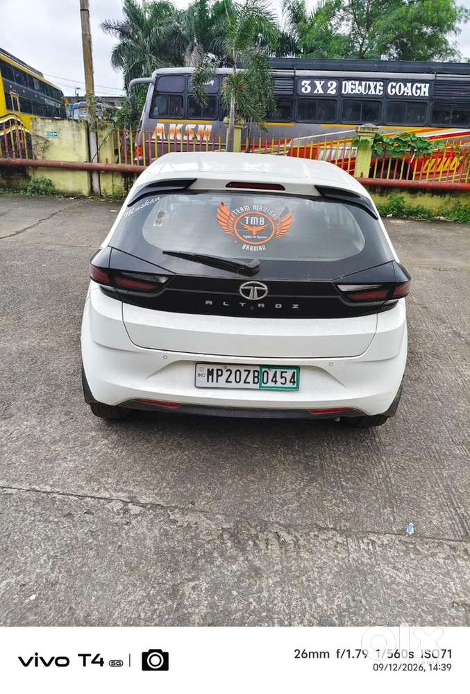 Tata Altroz Xz Top Model Petrol 2022 1st Owner 51000km