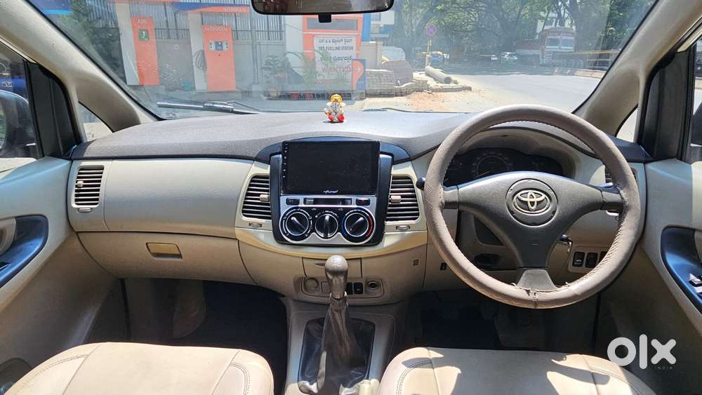 Toyota Innova 2.5 G (diesel) 7 Seater, 2011, Diesel