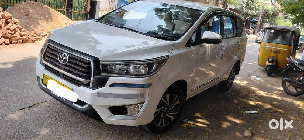 Toyota Innova Crysta 2.4 Gx Limited Edition 8 Str, 2024, Diesel