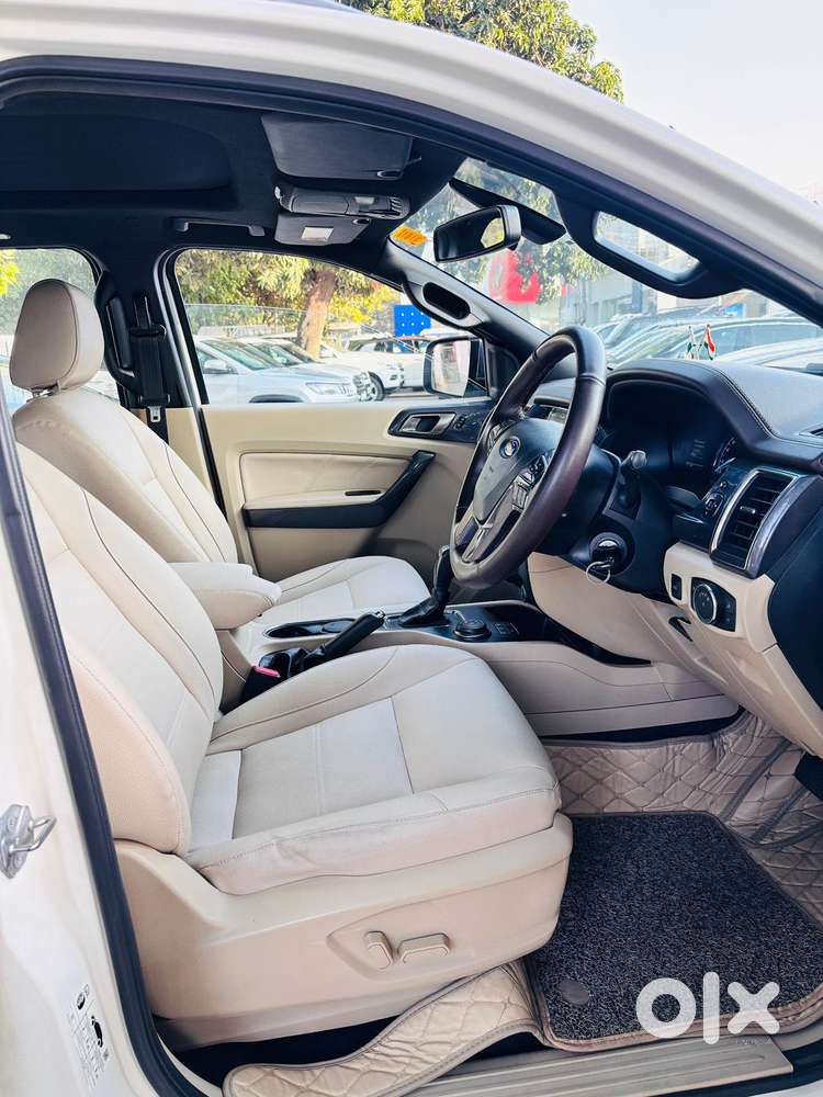 Ford Endeavour Titanium Plus 4x4, 2017, Diesel