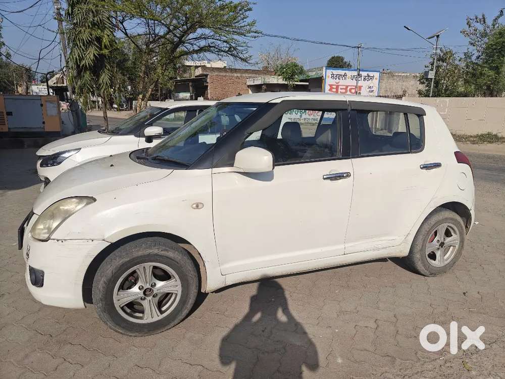 Maruti Suzuki Swift 2010 Diesel 140000 Km Driven