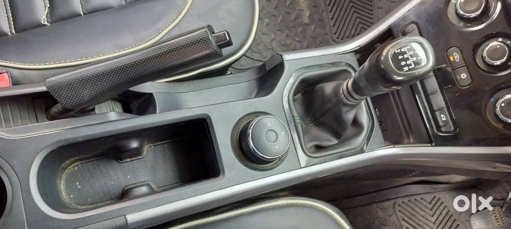 Tata Nexon 1.5 Revotorq Xm (s), 2022, Diesel