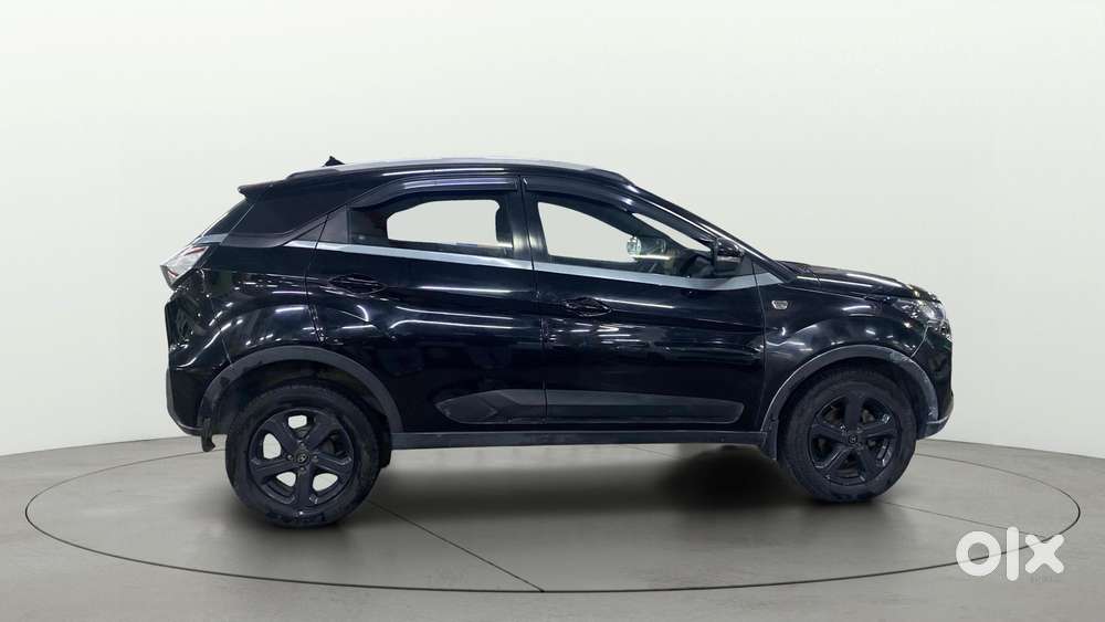 Tata Nexon 1.2 Revotron Xz Plus (l) Dark Edition, 2021, Diesel