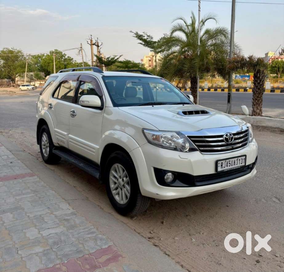 Toyota Fortuner 3.0 4x4 Manual, 2013, Diesel