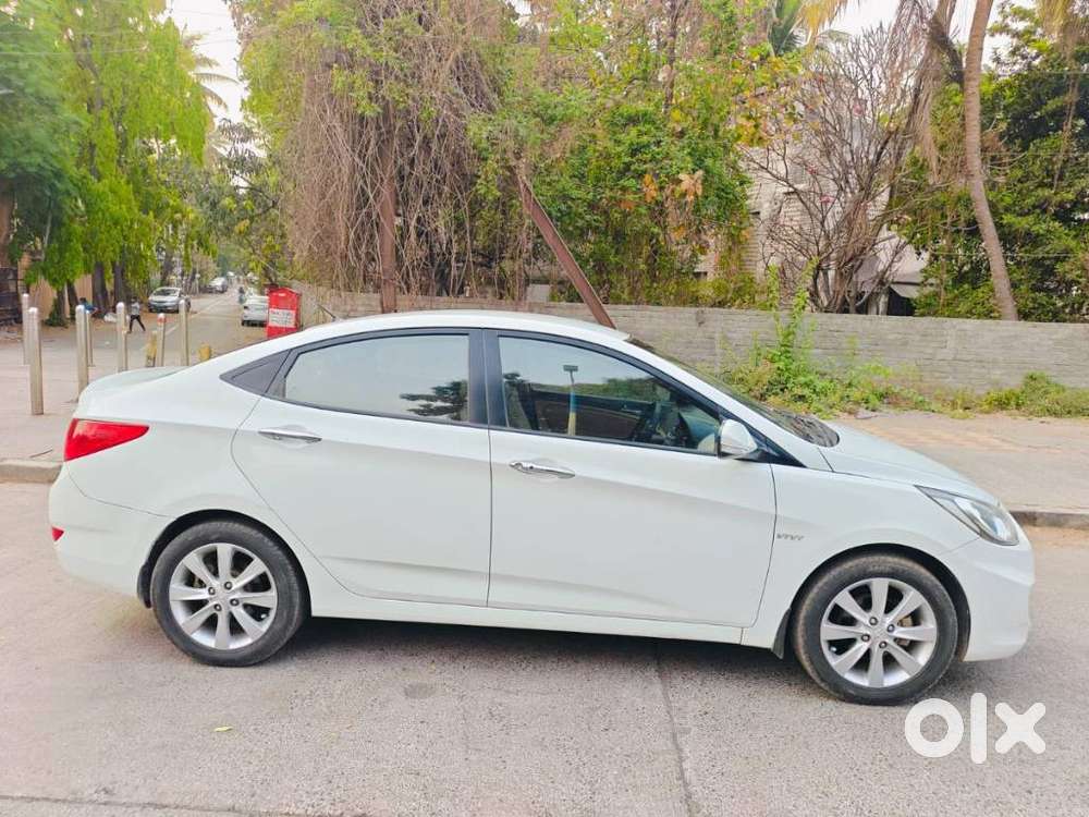 Hyundai Verna 1.6 Vtvt Sx, 2012, Petrol
