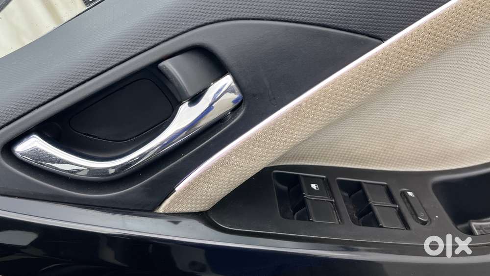 Tata Nexon 1.2 Revotron Xz Plus Dual Tone, 2021, Petrol