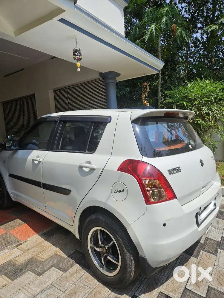 Maruti Suzuki Swift 2009 Petrol Well Maintained