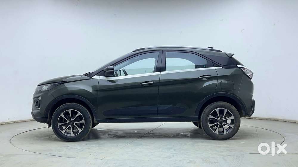 Tata Nexon 1.2 Revotron Xza Plus, 2020, Petrol