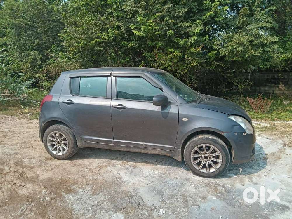 Swift 2005 Grey Color Immediate Sale