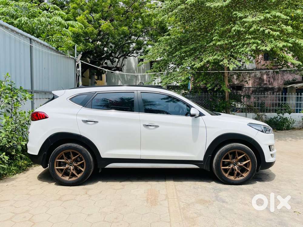 Hyundai Tucson [ ] 2.0 Gls 2wd At Diesel, 2020, Diesel