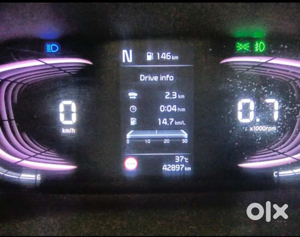 Kia Carens Diesel 2023 Luxury