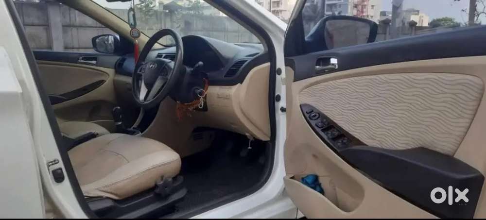 Hyundai Verna 2012 Diesel 82300 Km Driven