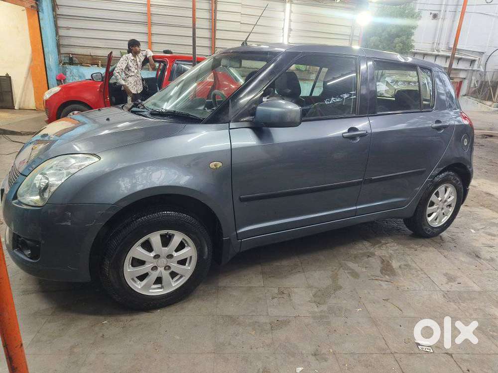 Maruti Suzuki Swift Zxi Bsiv, 2008, Petrol