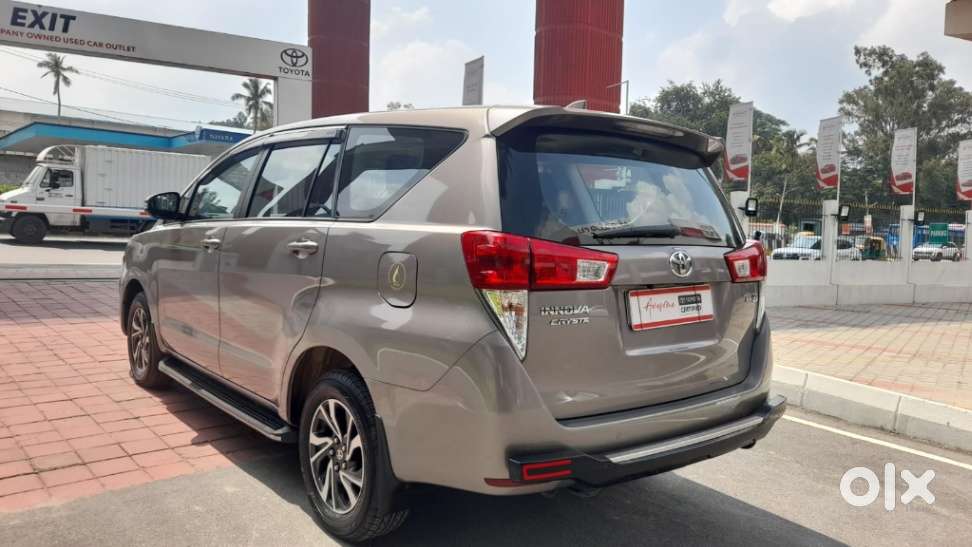 Toyota Innova Crysta 2.4 Gx Limited Edition At 7 Str, 2022, Diesel