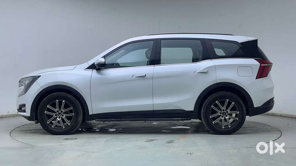 Mahindra Xuv700 2.0 Ax 7 Petrol At Luxury Pack Str, 2022, Petrol