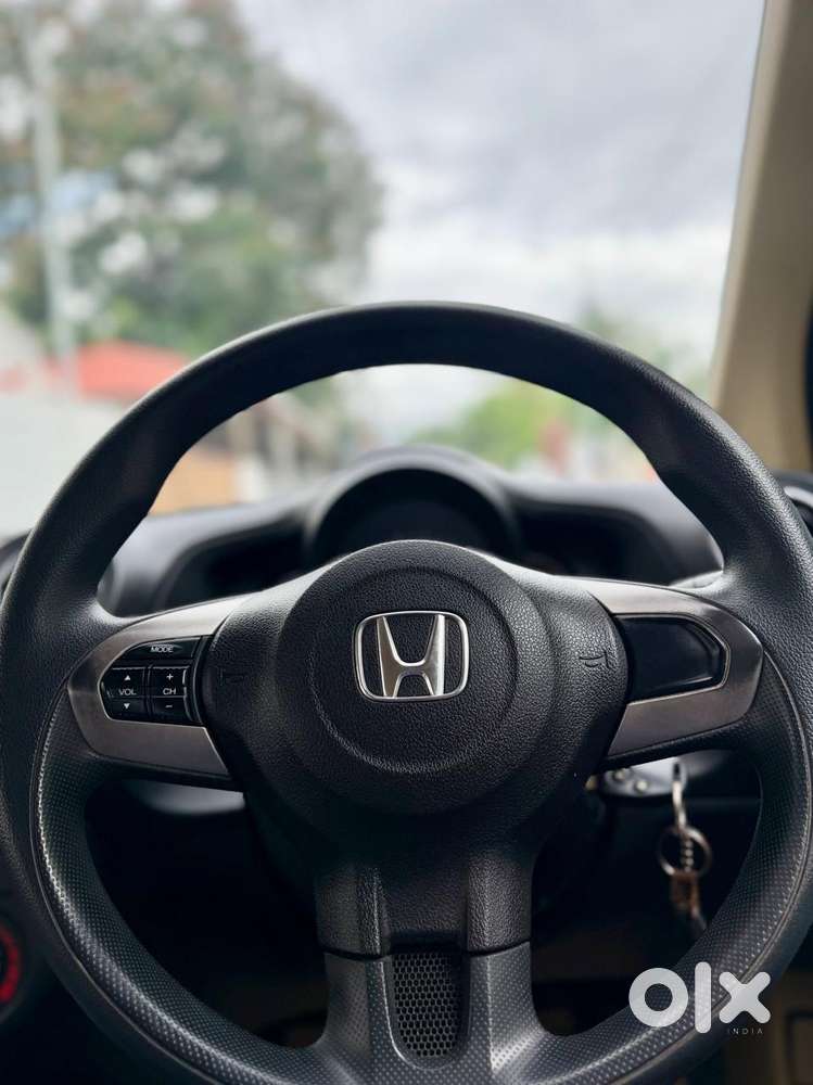 Honda Brio Vx At, 2014, Petrol