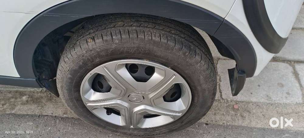 Tata Nexon 1.2 Revotron Xm, 2019, Petrol