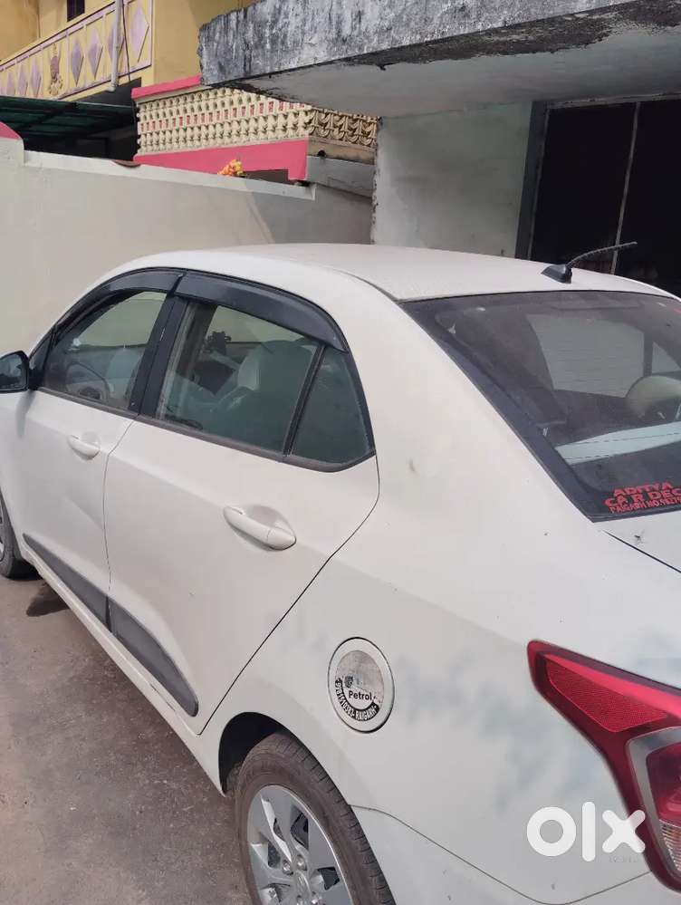 Hundai Xcent Vtvt Petrol Mint Condition