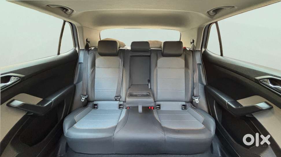 Skoda Kushaq 1.0 Tsi Style, 2023, Petrol